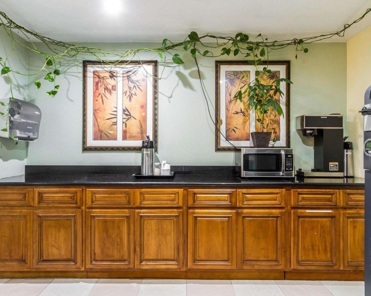 Rodeway Inn Vallejo Dış mekan fotoğraf